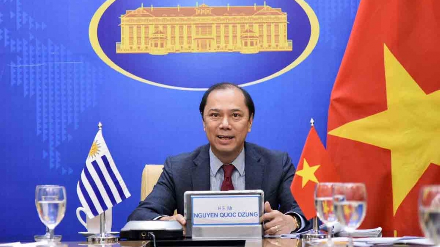 Vietnam, Uruguay hold political consultation